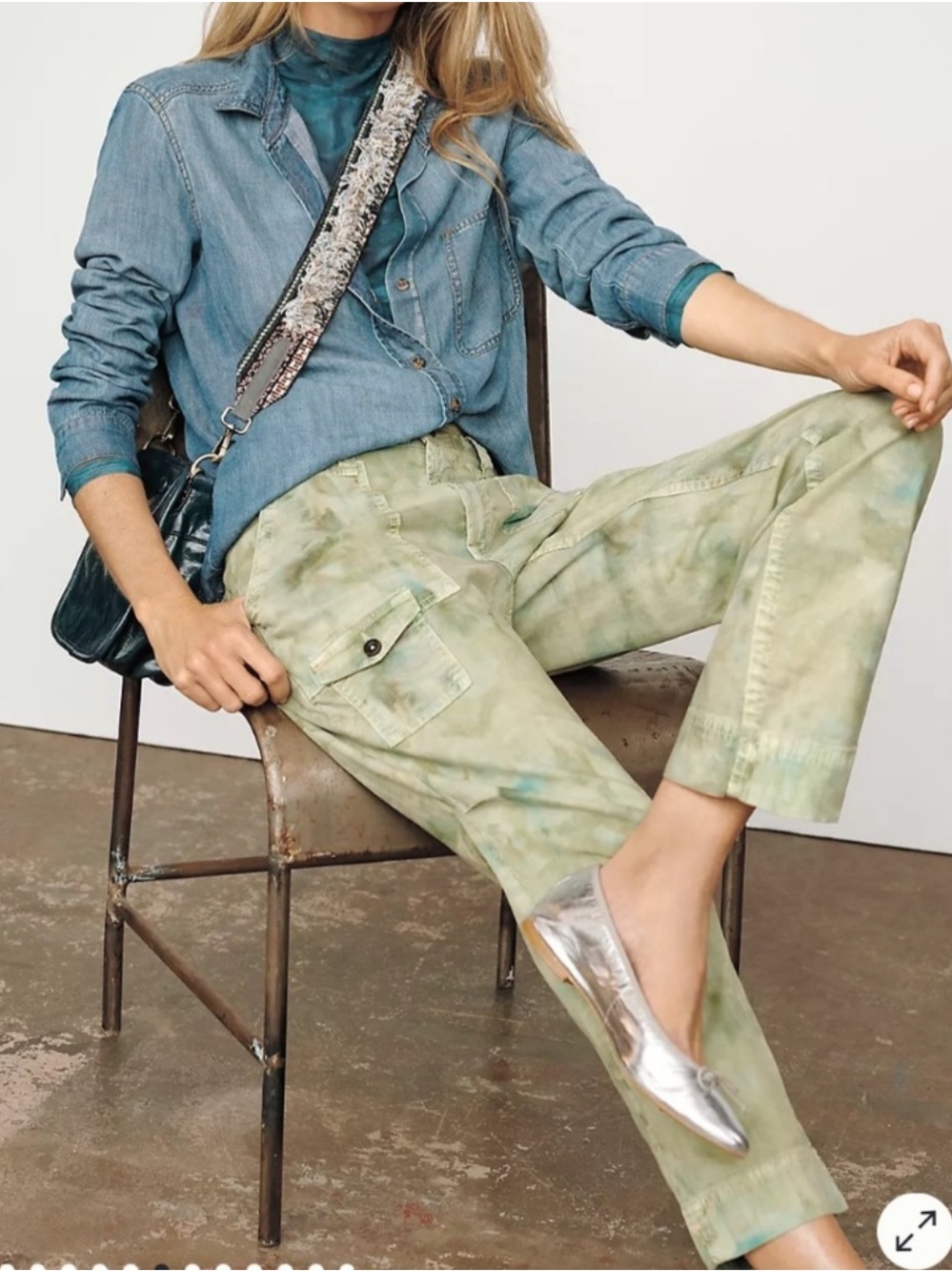 Anthropologie THE WANDERER Cargo Pants with Blue Tie-Dye Accents - Size 25 - Picture 1 of 11